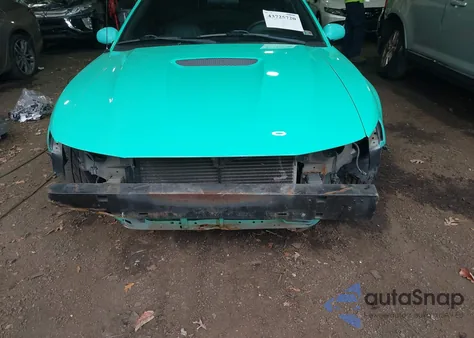 2002 Ford Mustang Gt из США, поврежденный, VIN 1FAFP42X62F240196